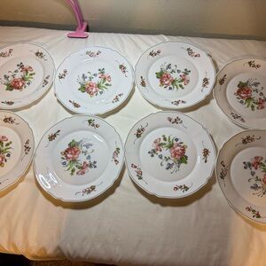 VTGFloral Porcelain Dinner Plates - White with Pink & Green Floral Pattern (Set)